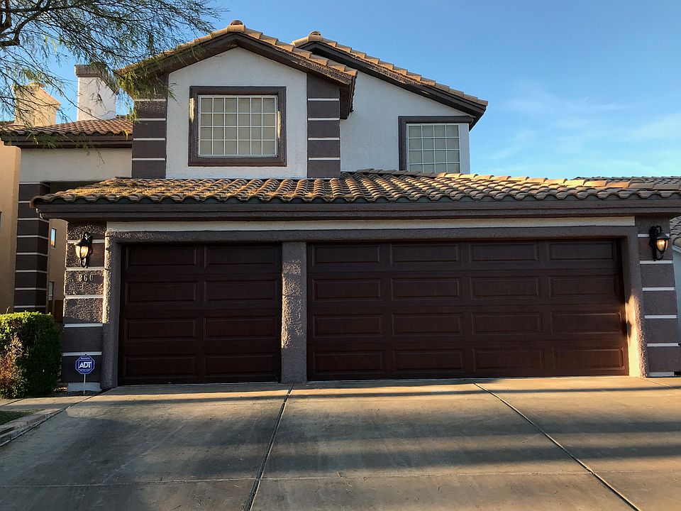 1st image of 860 Cavaison Ave