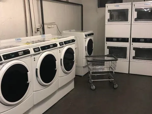 165 Vroom Street image 4 of 11