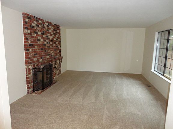 2nd image of 6922 43rd Street Ct NW