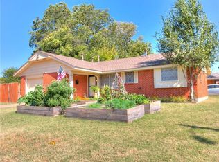 649 SW 1st Pl, Moore, OK 73160