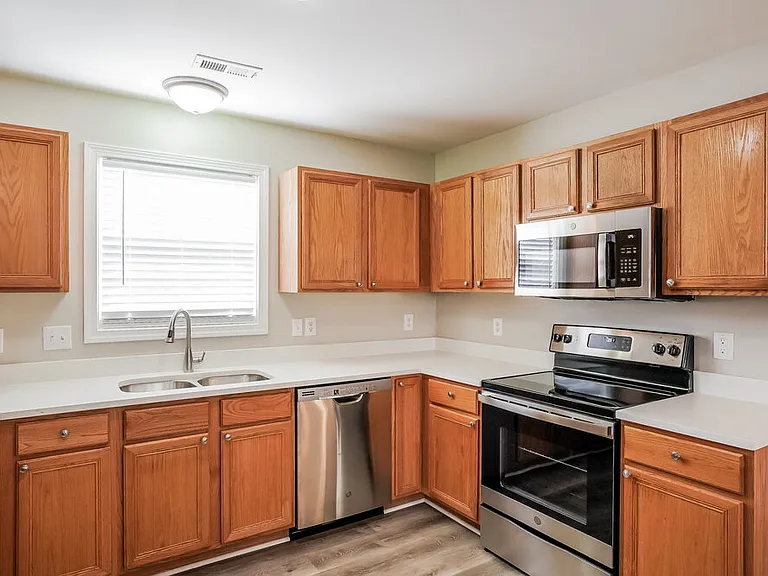 3206 Hayling Dr — Photo 9