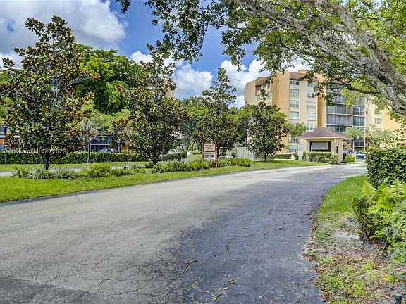 2nd image of 3821 Environ Blvd APT 307