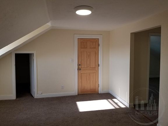 5th image of 16 Arlington St APT 3