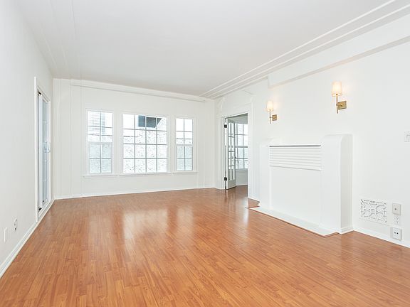 2nd image of 8566 W Olympic Blvd Unit 1/4