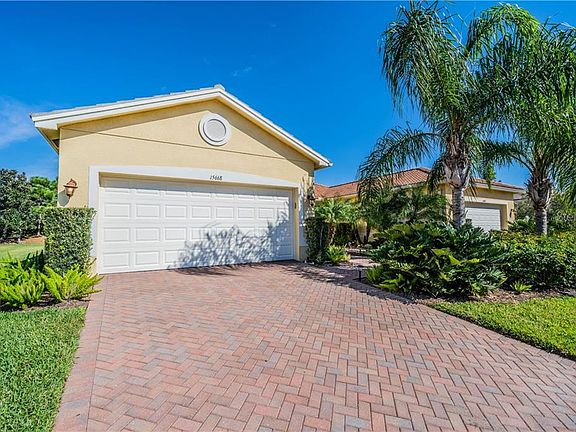 3rd image of 15668 Aurora Lake Cir