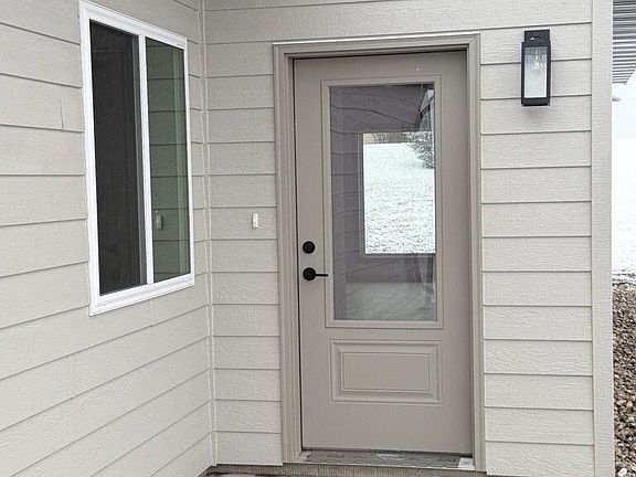 2nd image of 1104 S 6th Ave