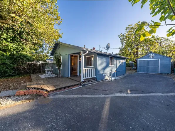 134 Catalpa Ln, Grass Valley, CA 95945