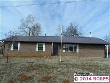 1st image of 106 N Swan Dr