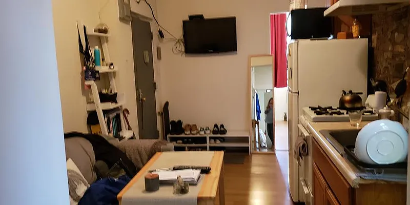 Rented by R New York | media 9