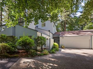 2275 SW Mayfield Ave, Portland, OR 97225