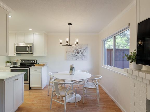 5th image of 610 Gilbert Ave APT 25