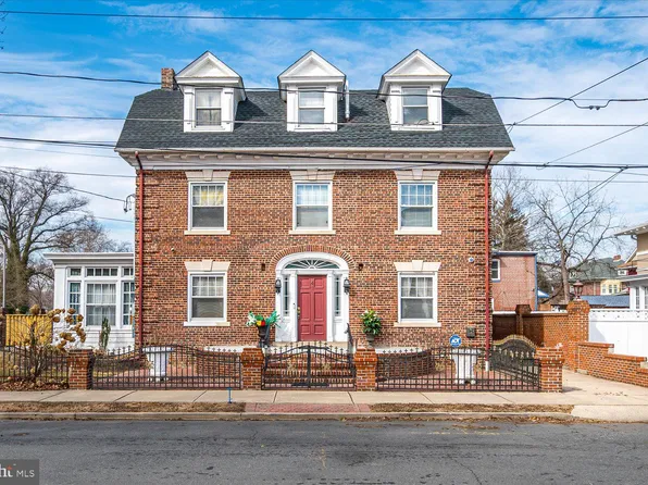 41 Fisher Pl, Trenton, NJ 08618