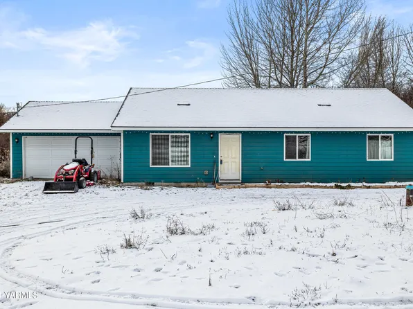 1100 N Pioneer Way, Yakima, WA 98908