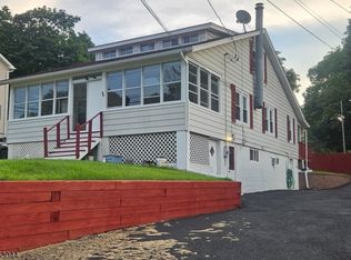 34 Outlook Ave, Budd Lake, NJ 07828