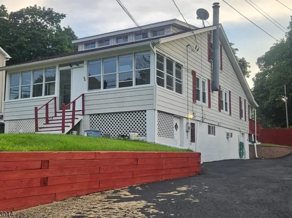 34 Outlook Ave, Mount Olive Twp., NJ 07828
