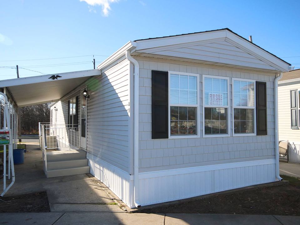1st image of 1501 Roosevelt Ave Unit A-5