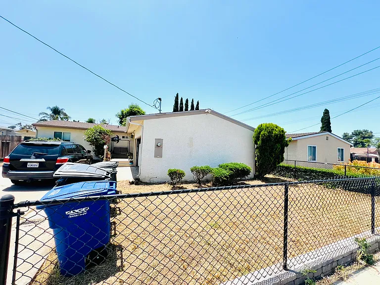 1203 Marline Ave — Photo 17