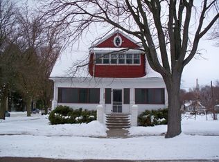 206 N Cincinnati St, Spring Green, WI 53588