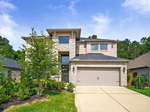 298 Sky Top Dr, Montgomery, TX 77316