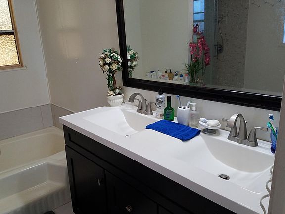 4th image of 2836 Moss Hollow Dr #2836