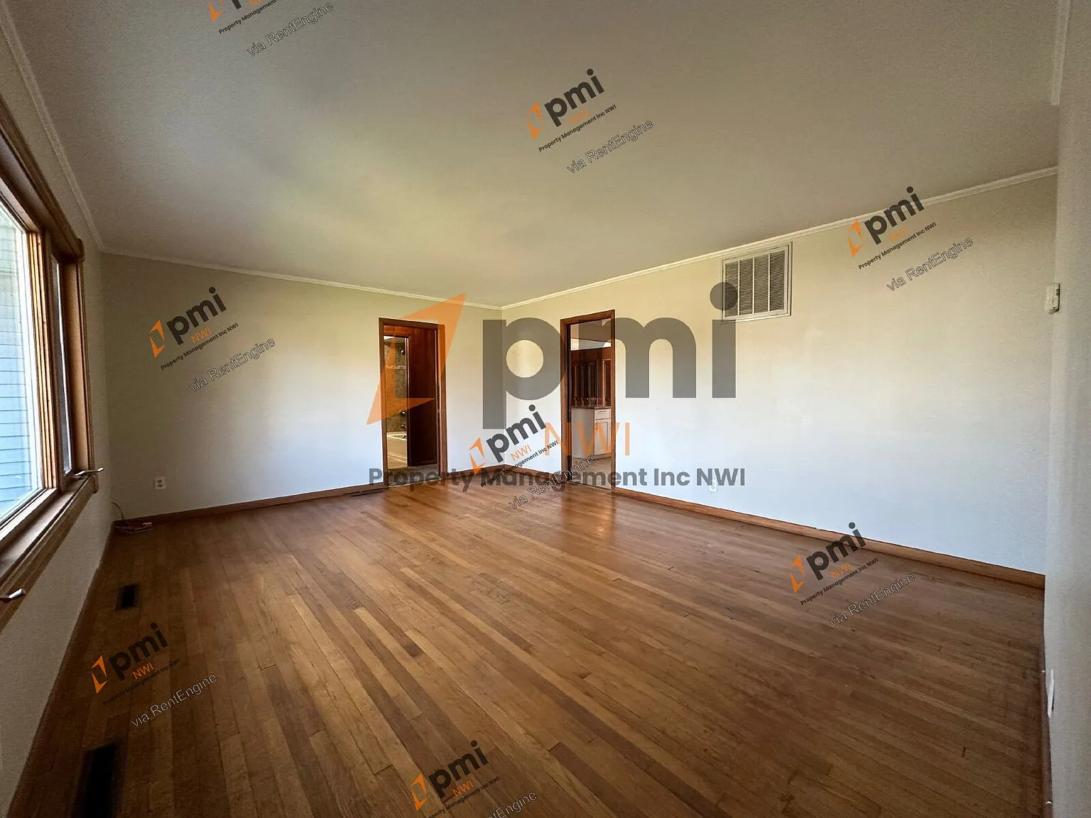 3 bed, 2.0 bath, 1630 sqft, $2,095 — Photo 4