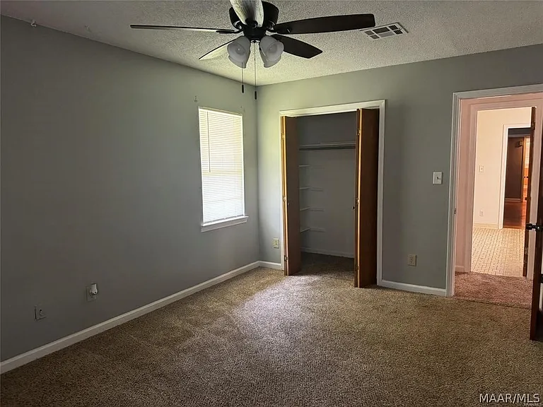 111 Easthaven Rd — Photo 23