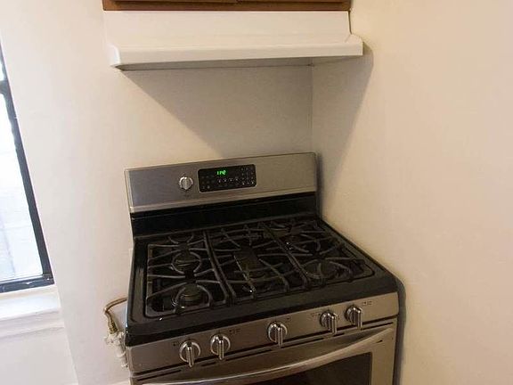 2nd image of 34-06 32nd St #1A