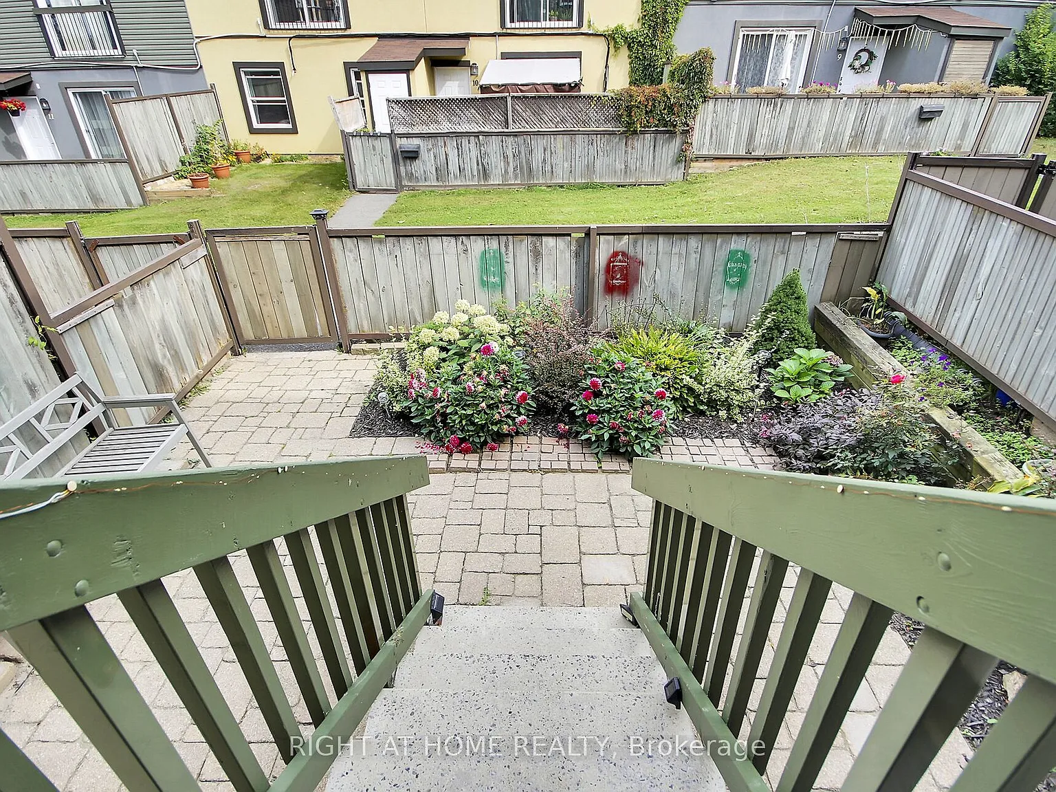 3 bed, $2,200 — Photo 3