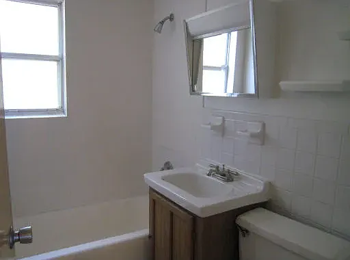 29 Jacqueline Rd #E — Photo 7
