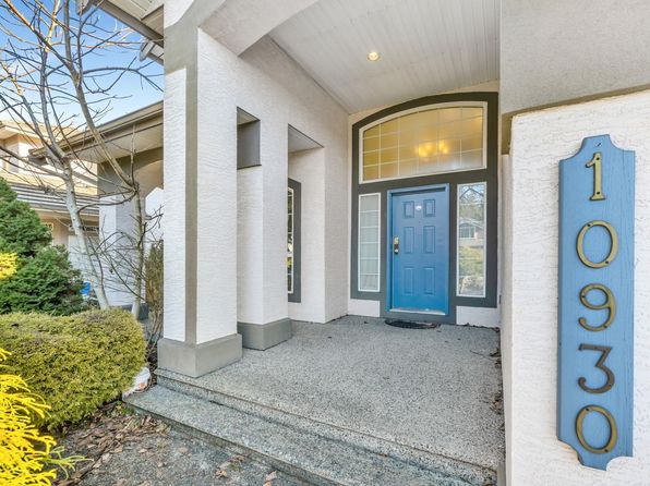 10930 164th St, Surrey, BC V4N 5B8