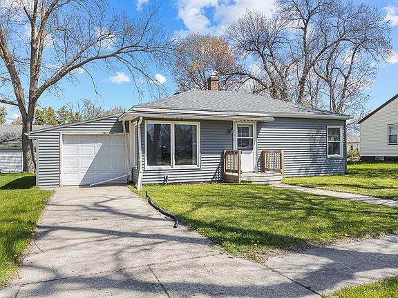 2nd image of 108 Highland Ct