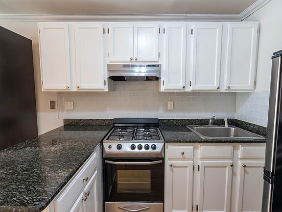 2nd image of 46 E 1st St #D1