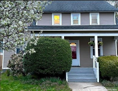 5 3rd Avenue, Huntington Station, NY, 11746
