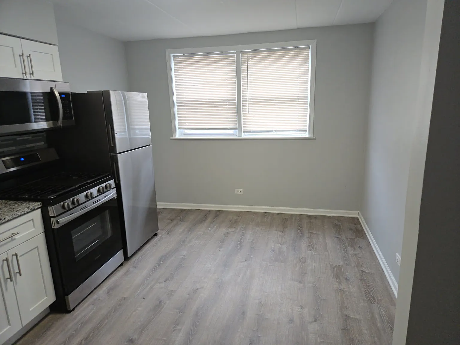 1 bed, 585 sqft, $1,350 — Photo 3