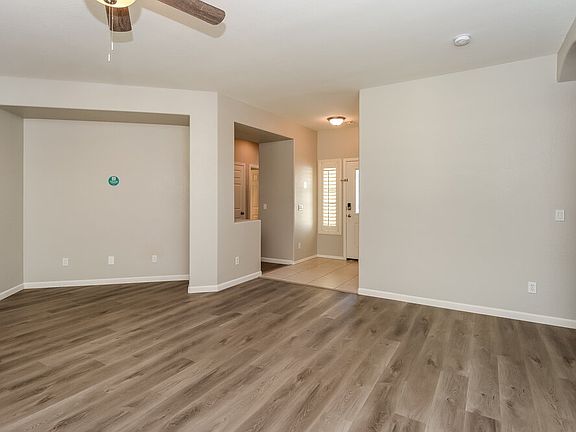 4th image of 18752 E Superstition Dr
