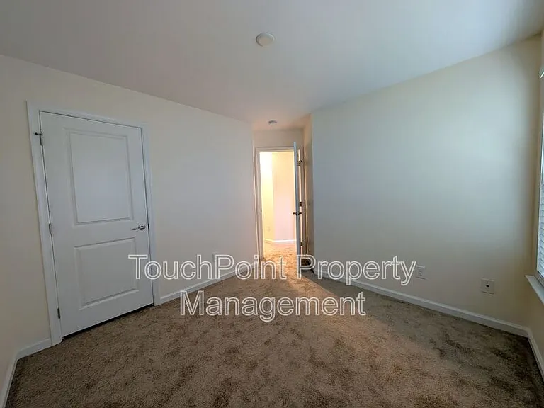 4061 Zilker Park Dr — Photo 21