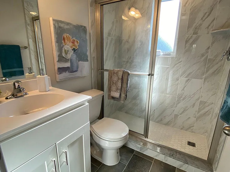 713 Park Ave #B — Photo 10