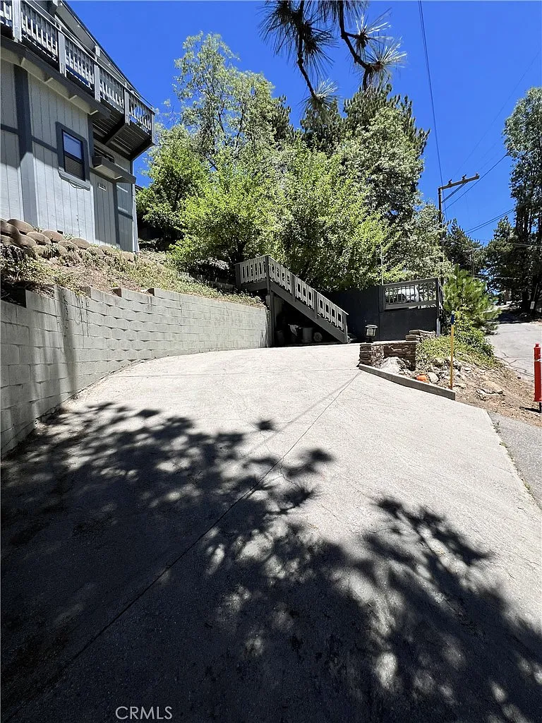 3 bed, 1549 sqft, $2,600 — Photo 3