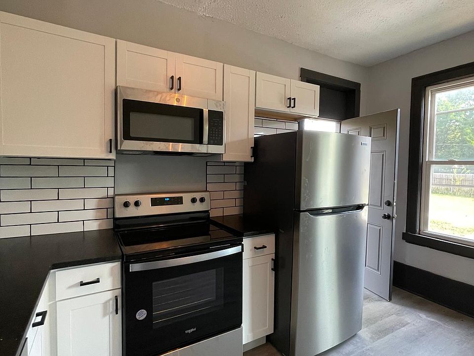 2nd image of 814 S Ohio Ave #2