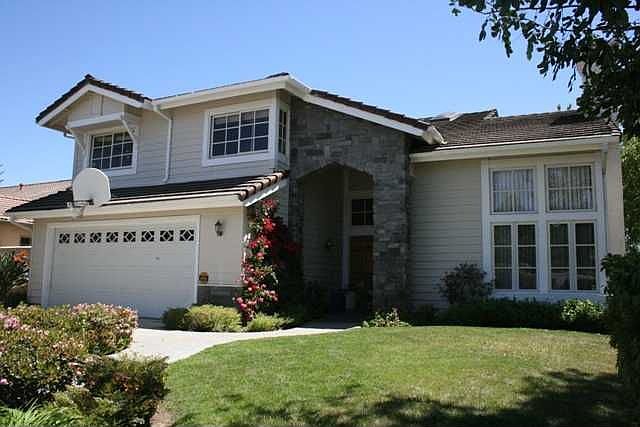 1st image of 18353 Hampshire Ln