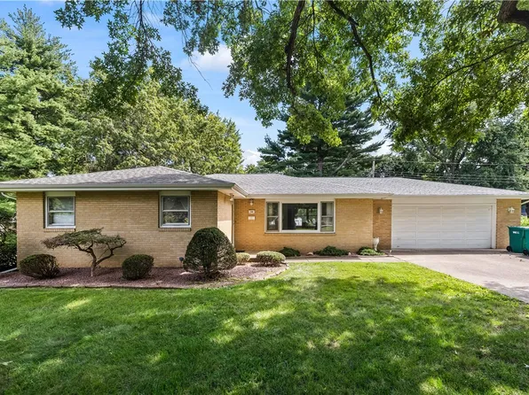 28 Mahnke Rd, Decatur, IL 62526