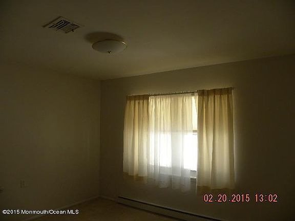 3rd image of 47M Cambridge Ct #200M