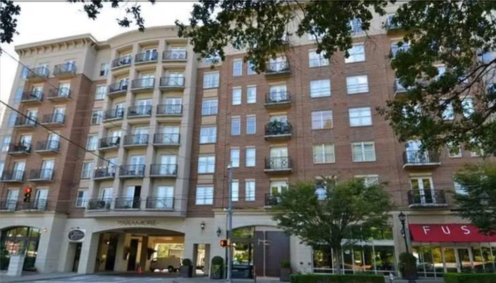 1 bed, 1.0 bath, 1144 sqft, $1,100 — Photo 1