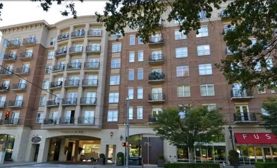 2277 Peachtree Rd NE