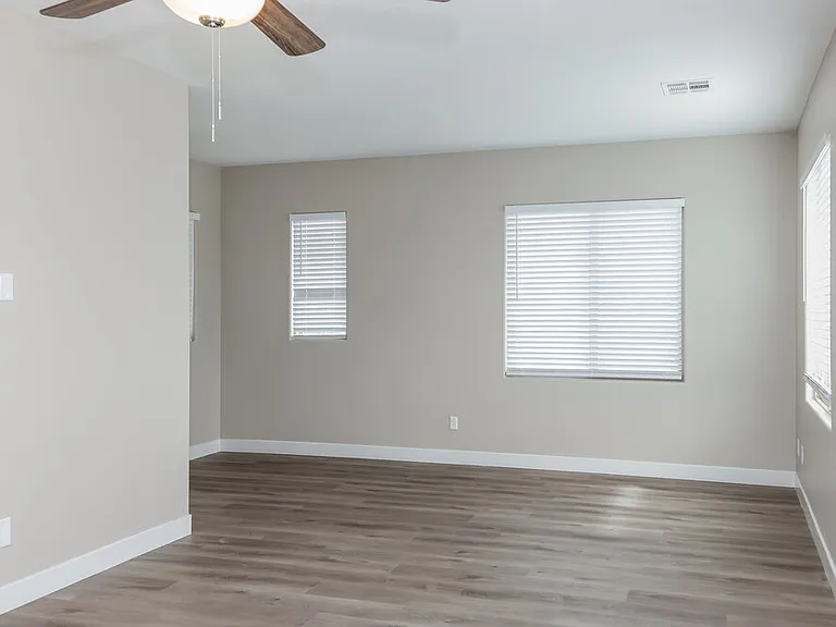 5428 Funks Grove Ln — Photo 11