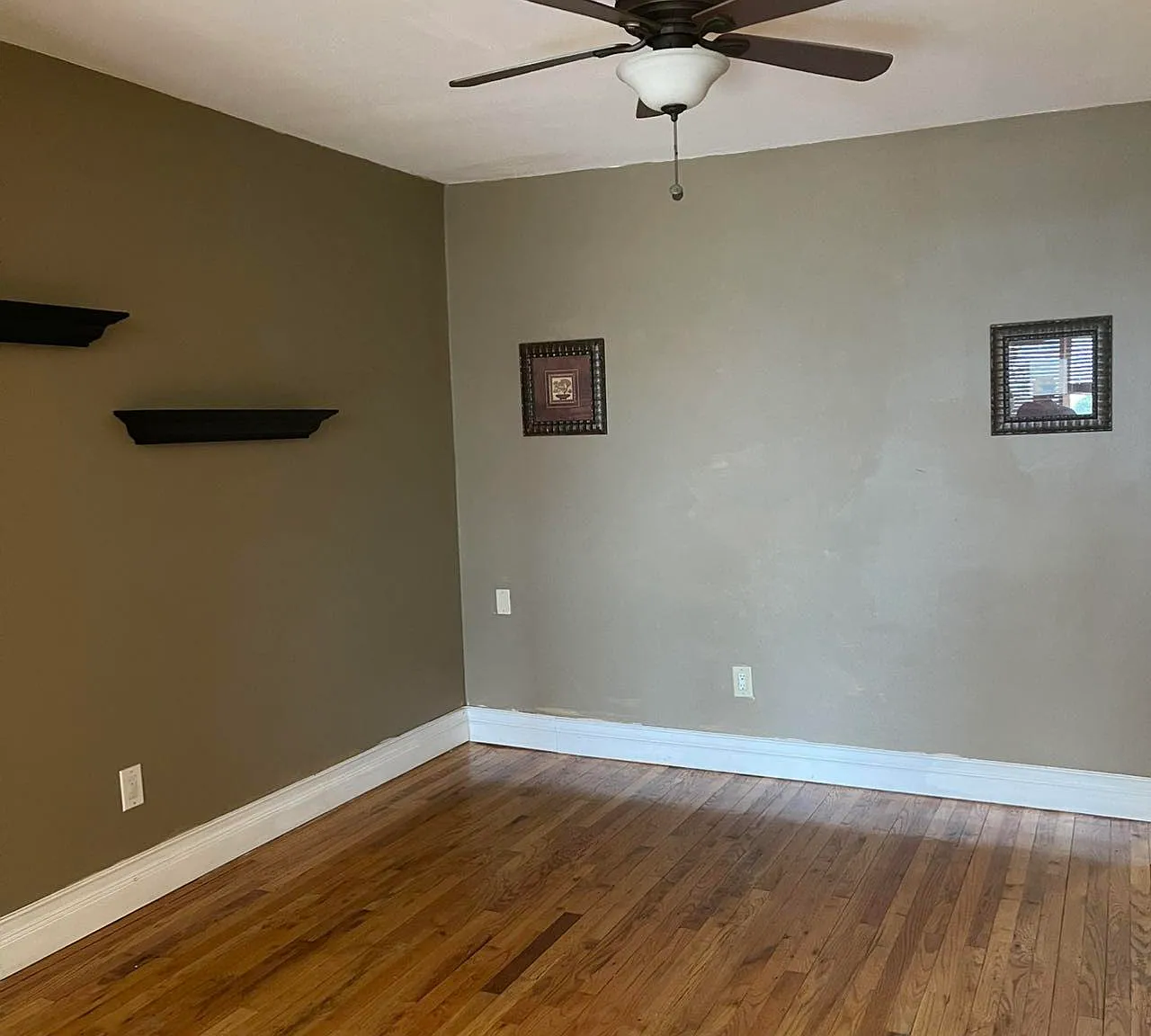 3 bed, 1.5 bath, 1300 sqft, $3,200 — Photo 3