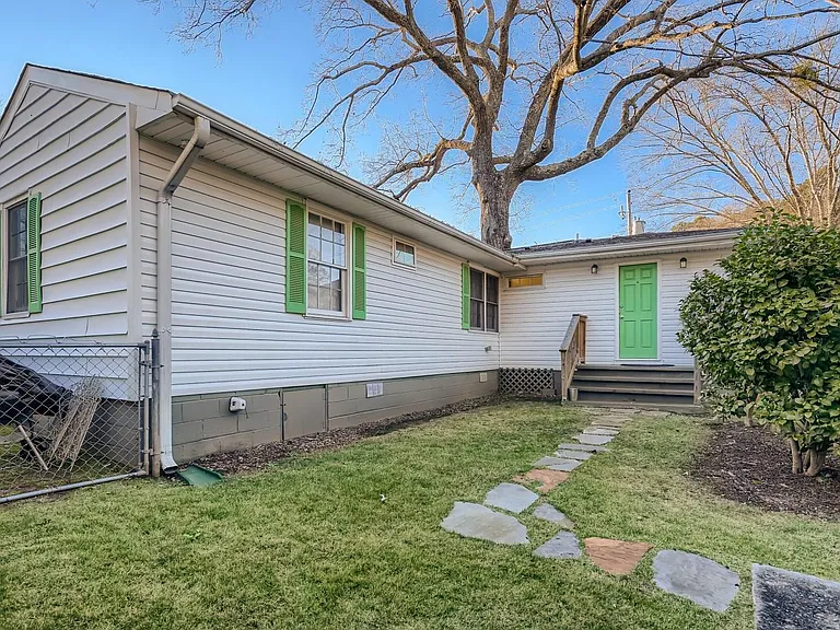 1149 Vista Trl NE — Photo 27