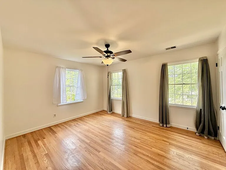 5017 Sandlewood Dr — Photo 19