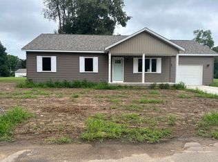 310 Linda Ln, Sturgis, MI 49091