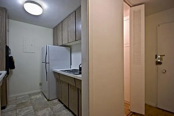 1455-1456 Commonwealth Ave #504 — Photo 8